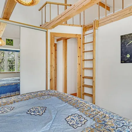 4 Bedroom Pet Friendly In 度假居