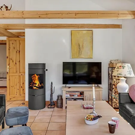 4 Bedroom Pet Friendly In 度假居